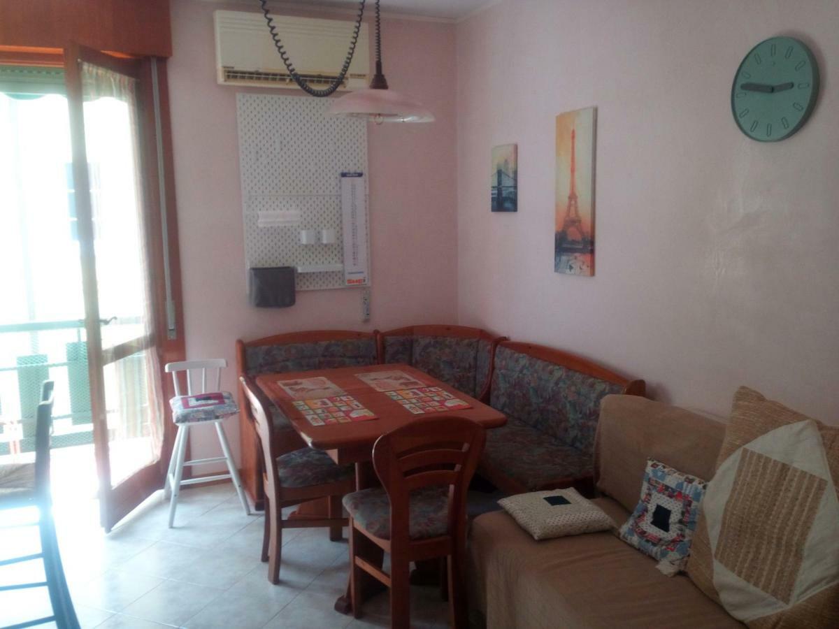Appartamento Perco Riva Slataper Grado Exterior foto